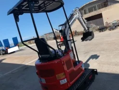 6#7949 Miniescavatore Tos R319