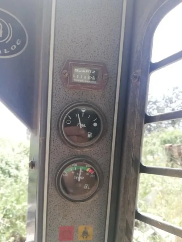 1#4733 Minipala Gehl 6640