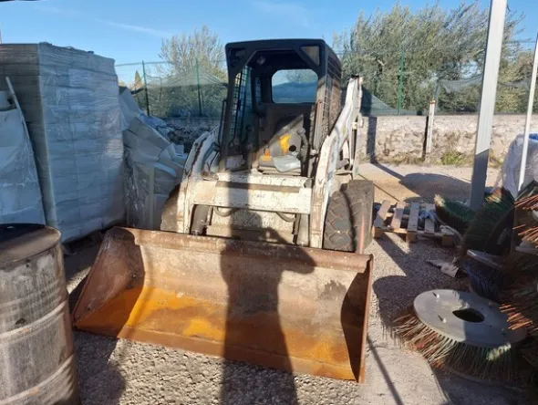 59#7528 Mini pala gommata Bobcat