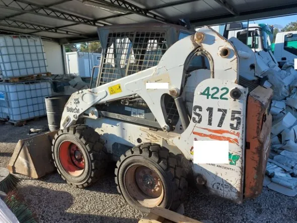 59#7528 Mini pala gommata Bobcat