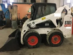 14#3637 Mini pala gommata Bobcat S185