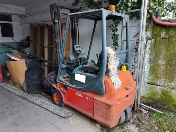 1#5997 Miscelatore per rifiuti Aleco e carrello elevatore Linde