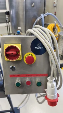 Mixer, mescolatore a coclea per polveri