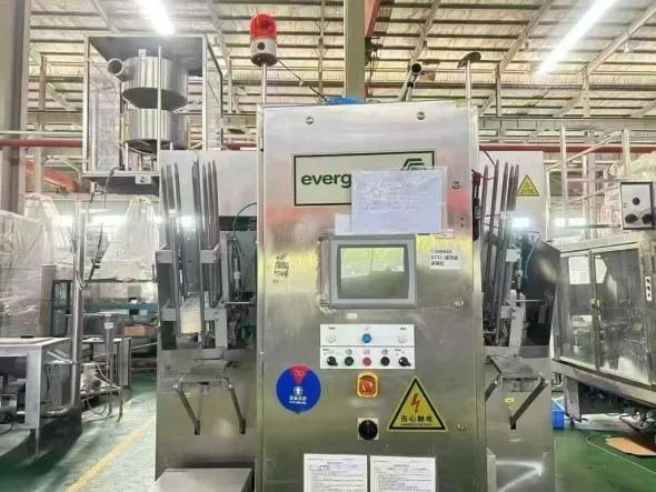 M319 Monoblocco di riempimento usato 6000 BPH