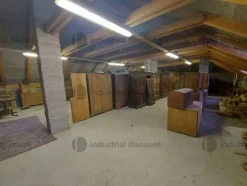 17#8771 Mobili finiti, materia prima e semilavorati, ferramenta e bulloneria
