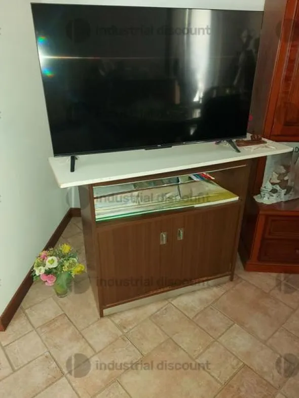 3#9511 Mobilio ed arredo