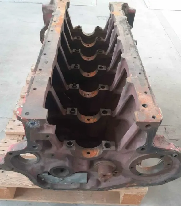 Monoblocco deutz sei cilindri 912