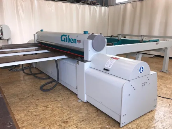 MO880 - 1271Sezionatrice orizzontale Giben