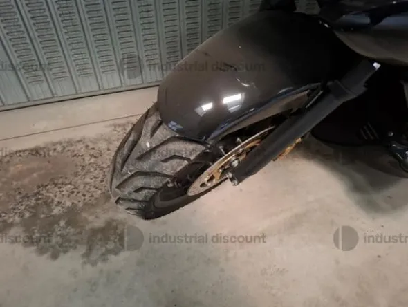 4#9018 Motocicletta Honda DN-01