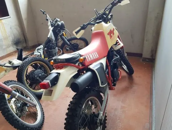11#3215 Motocicletta Yamaha