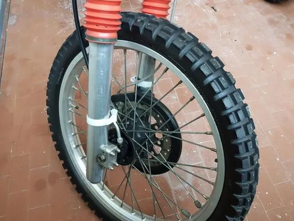11#3215 Motocicletta Yamaha