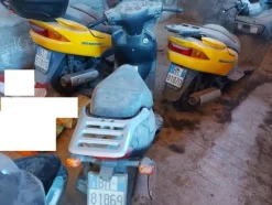 18#77941 Motocicli Suzuki e Yamaha
