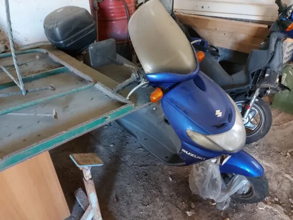 18#77941 Motocicli Suzuki e Yamaha