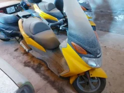 18#77941 Motocicli Suzuki e Yamaha