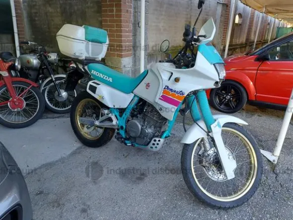 4#8907 Motociclo Honda