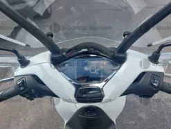 3#9812 Motociclo Honda