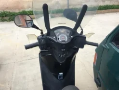 5#2818 Motociclo Honda