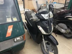 5#2818 Motociclo Honda