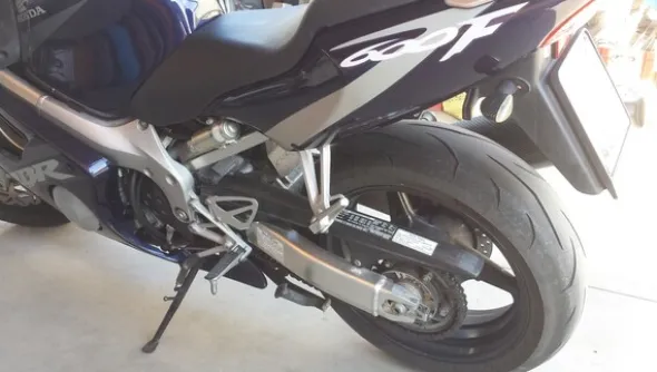 4#6658 Motociclo Honda CBR 600 F
