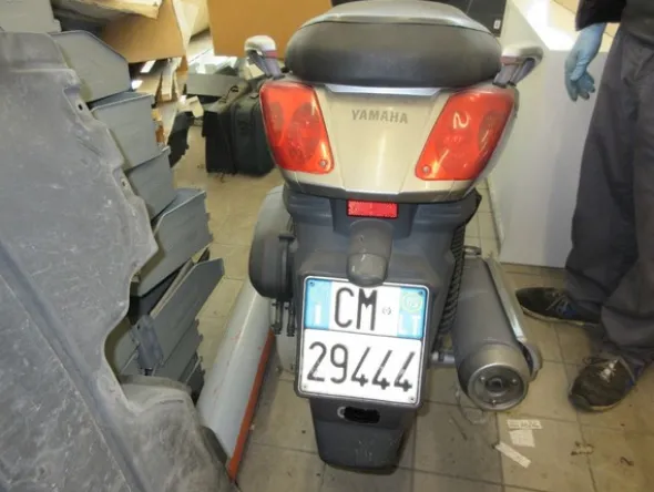 5#5094 Motociclo Yamaha X MAX250