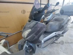 8#8669 Motociclo Yamaha Xmax 250