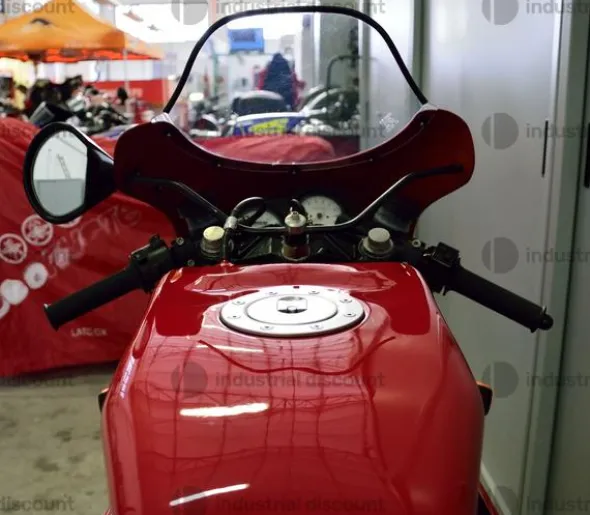 8#9982 Moto Ducati 750 F1
