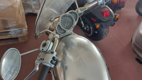 43#5771 Moto Harley Davidson