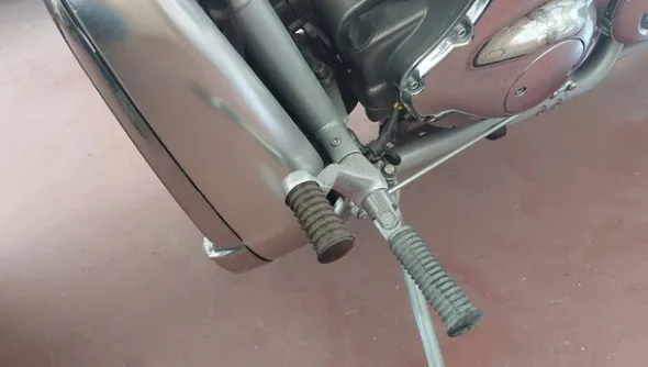43#5771 Moto Harley Davidson