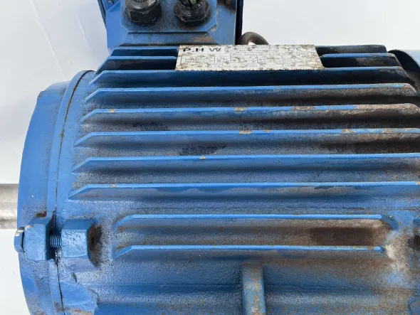 Motore trifase industriale da 5,5 kW IP55