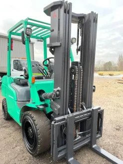Muletto diesel Mitsubishi FD30NT