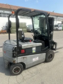 Muletto Nissan 25 quintali elettrico