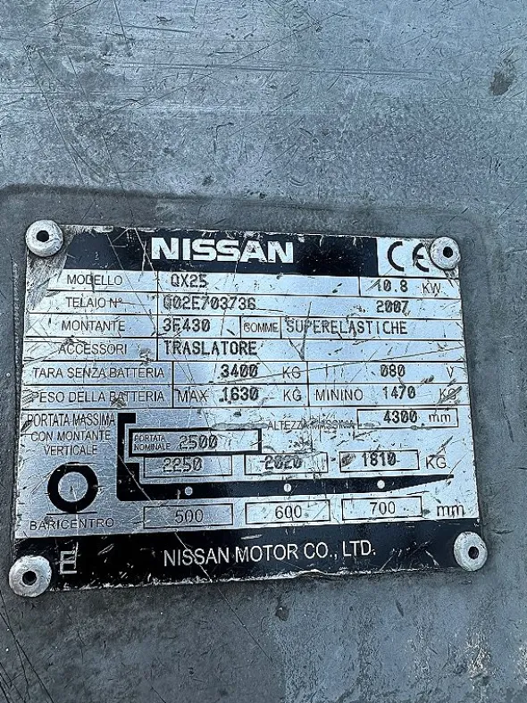 Muletto Nissan 25 quintali elettrico