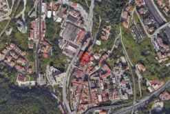 #24674 Negozio in zona residenziale