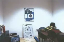 #12479 Negozio uso ferramenta