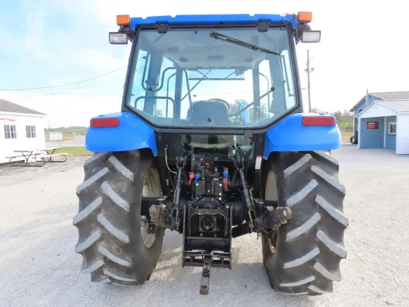 NEW HOLLAND TL90 4x4