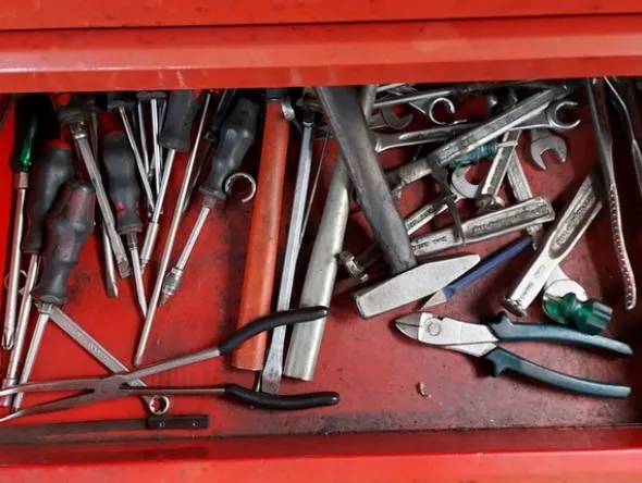 1#6270 Officina meccanica per autoveicoli