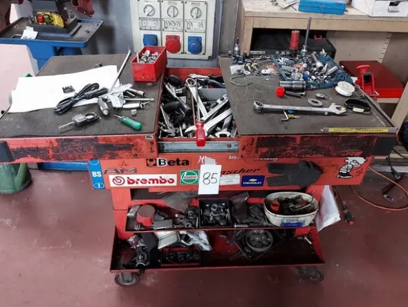1#6270 Officina meccanica per autoveicoli
