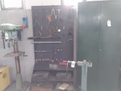 1#6270 Officina meccanica per autoveicoli