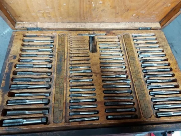 1#6270 Officina meccanica per autoveicoli
