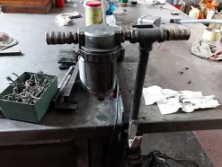 1#6270 Officina meccanica per autoveicoli