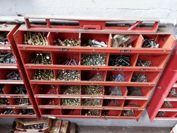 1#6270 Officina meccanica per autoveicoli
