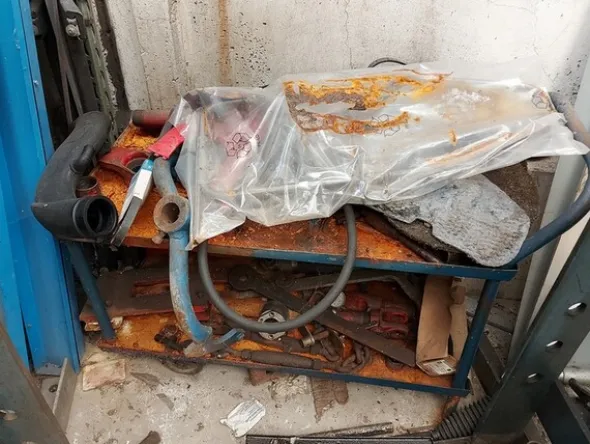 1#6270 Officina meccanica per autoveicoli