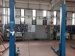 1#6270 Officina meccanica per autoveicoli