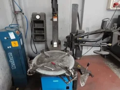 1#6270 Officina meccanica per autoveicoli