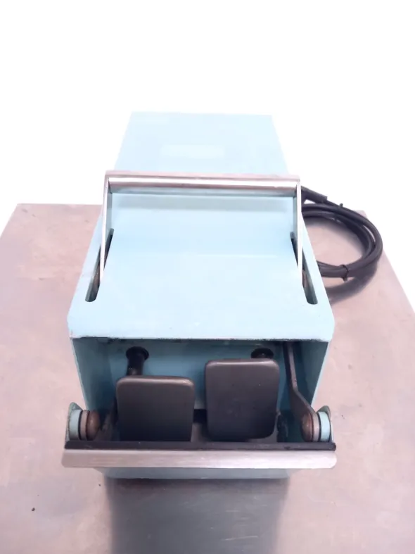 OMOGENEIZZATORE DA LABORATORIO (COD. LAB-MES-8)