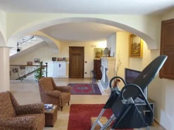 #13595 Opificio artigianale con annessa abitazione