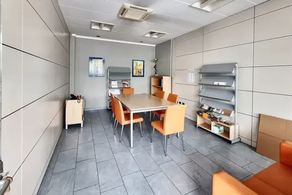 #21995 Opificio con impianto fotovoltaico e terreni edificabili
