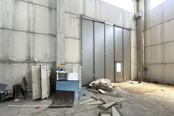 #2639837 Opificio con uffici e cortile privato (part 476)