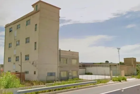 #2038 Opificio industriale con impianto fotovoltaico e terreno edificabile produttivo