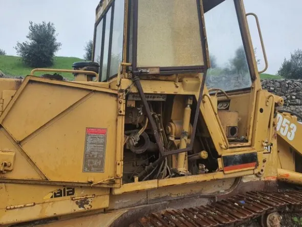 3#6864 Pala Caterpillar 953